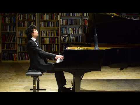 Tony Yun Bach/Busoni  Chaconne in d minor