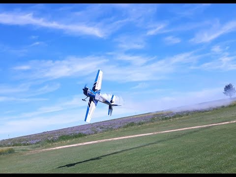 Pilot RC Extra 330LX V2 2,70m by Manuel Kamitz