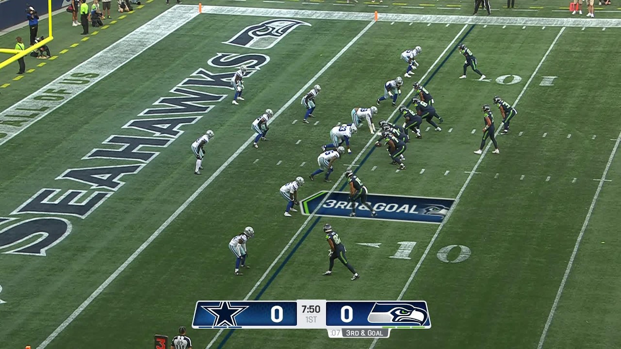 Drew Lock zips it into Montorie Foster for the TD