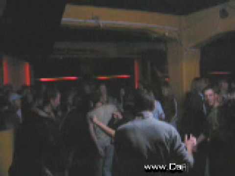 15 11 03 jason leach @ z40