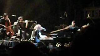 Regina Spektor "Machine"