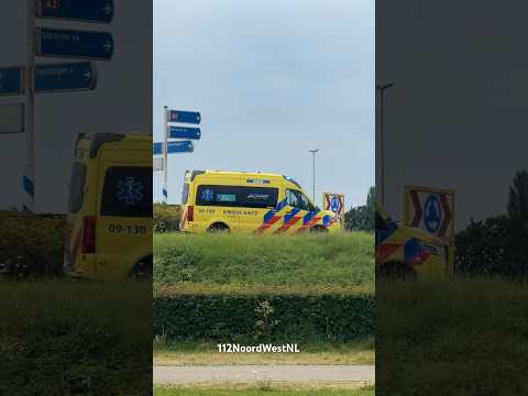 Ambulance 09-130 met spoed onderweg naar een melding in Hagestein