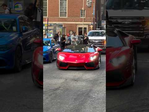 Stunning Red Lamborghini Aventador Driving in NYC🗽