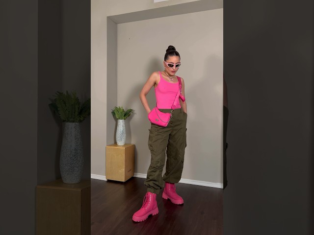 Vídeo relacionado con Neer 3 Pack Pantalones Cargo Deportivos para Mujer, Pantalones Holgados de Pierna Ancha, Joggers Casuales con 4 Bolsillos(Negro, Gris, Azul Marino,L)