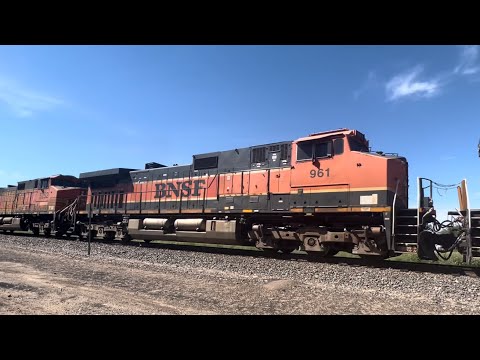 Rail-Fanning On The COS Joint Line With BNSF H1/Warbonnet, Union Pacific & More!!!!