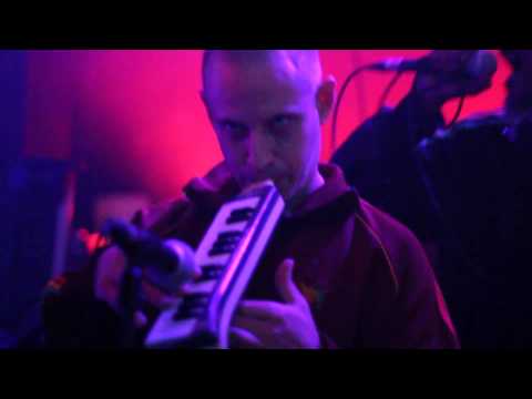 akboo dub & s'kaya meets bush chemists