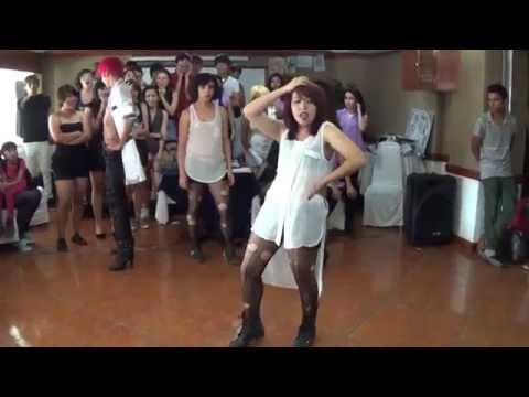 Chum Ui Wang - Rania & Secret dance cover