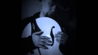 It only hurts me when I cry