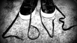 Plumi OG - Më Mungon