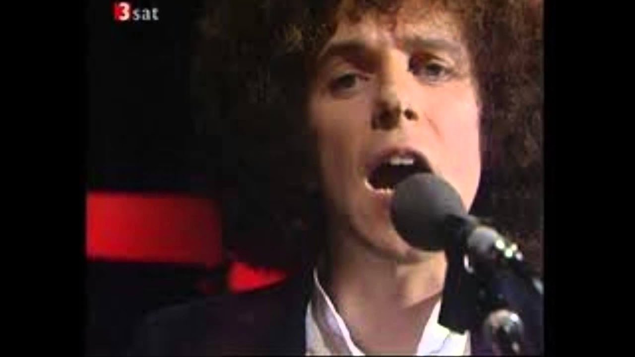 Leo Sayer - Have You Ever Been In Love • CIB trailer