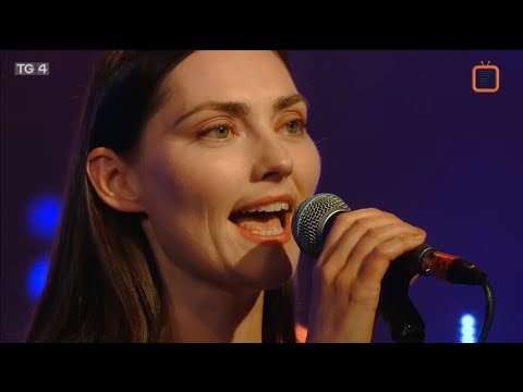 Zoe Conway, John McIntyre & String Quintet