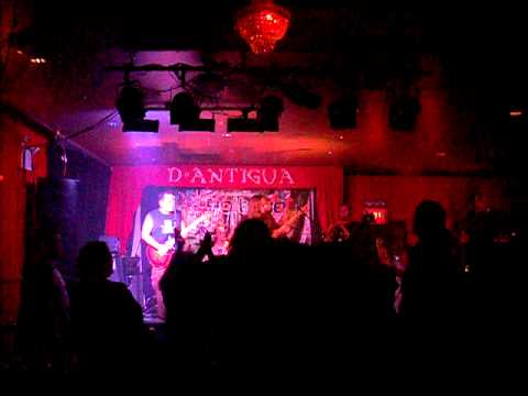 Sal y Mileto - New York :: Voltaje Magazine - Show Case 2010