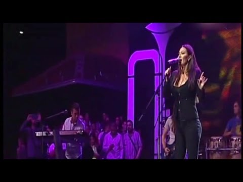 Ceca - Maskarada - (Live) - Guca - (Tv Pink 2014)
