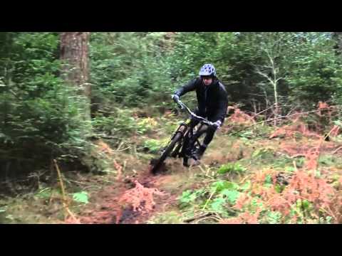 Danny Hart & Scotty Mears "A Slice of British Pie" For BELL