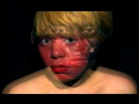 Le Corps Mince De Francoise - Bitch Of The Bitches - Official Music Video