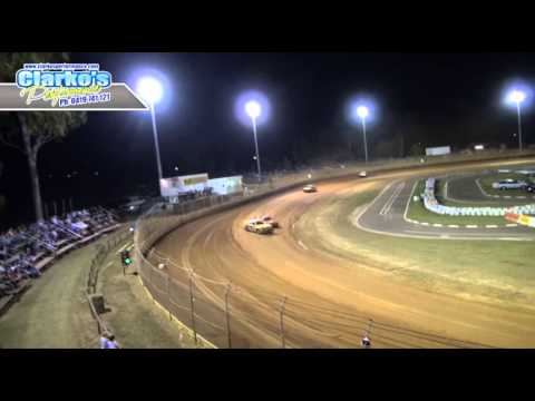 Modified Sedans - Heat 4 - Northern Nationals - Cairns Speedway - 05.10.13