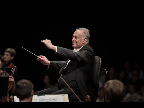 brsoontour Asia 2018: Zubin Mehta conducts Schubert "Rosamunde-Ouvertüre" (Taipeh, 18.11.2018)