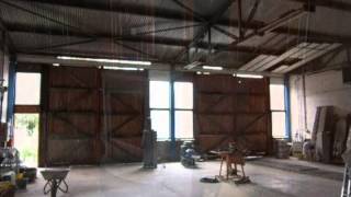 preview picture of video 'Ehemalige Fabrikantenvilla sowie eine größere Lagerhalle -'