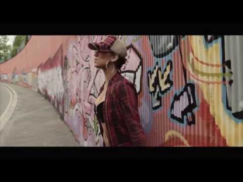 MICHELLE LILY - "THE BEST OF ME" (OFFICIAL VIDEO)