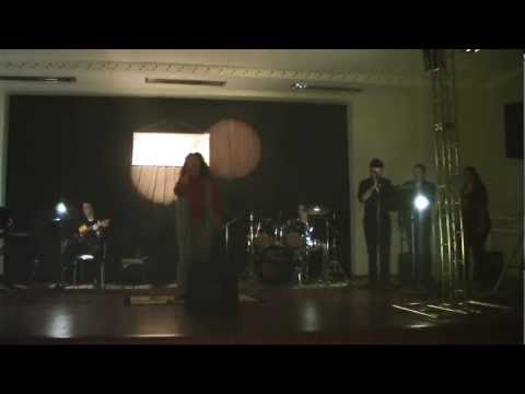 BIDELLATI-C.E.M- Recital Religioso 2011 - Tânia - "Lágrimas que Purificam"
