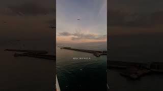 Vorrei vedere un tramonto da Msc Musica con msc friend datomarcy ♥️ #tramontosulmare #tramontoincroc