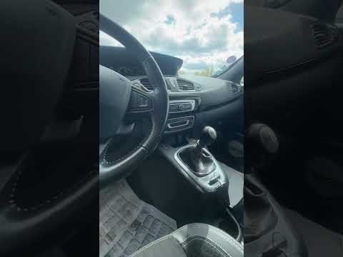 фото renault grand scenic iii 0