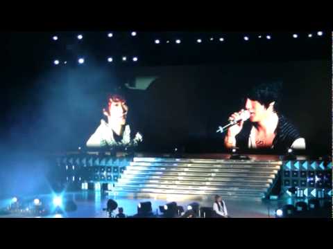 [FanCam][HQ] 012310 Super Show 2 Beijing - Shining Star (26)