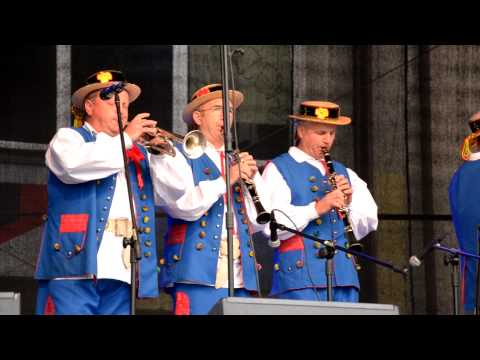 Zespół ludowy "Jodłowianie" i zespół regionalny "Zalasowianie" cz.4