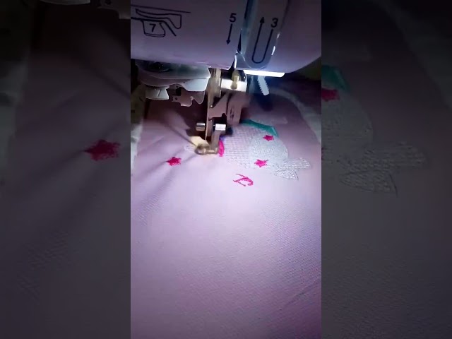 Vídeo relacionado con LolaPix Manta bebé niño. Regalo bebé recién Nacido. Manta Personalizada con Nombre. Tejido Polar. Varios Diseños. Mantas Bebe Personalizadas. Dragón