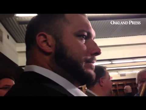 #Lions Dominic Raiola on special moment celebrating his 200th career start.