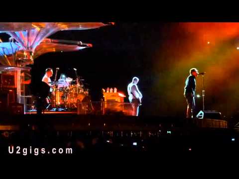 U2 La Plata 2011-04-03 Moment Of Surrender - U2gigs.com
