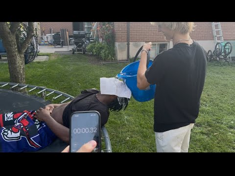 Seeing how long I can survive #waterboarding torture￼