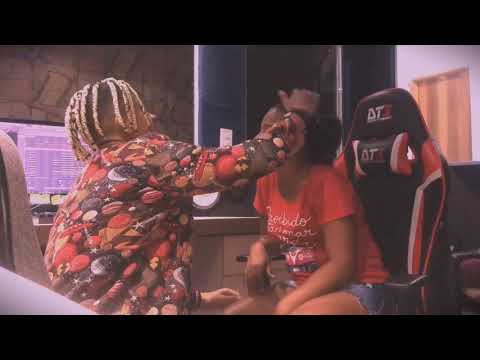 DJ Yuri Castro - Confia Em Mim Mamãe