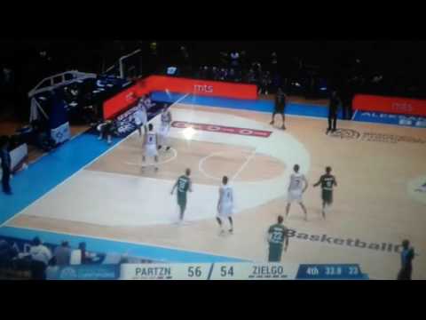 Partizan-Zielona Gora zadnji minut