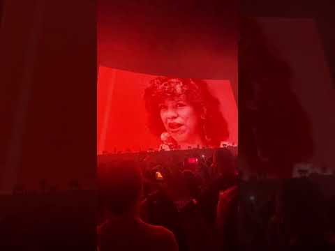 P FKN R - INTRO - BAD BUNNY