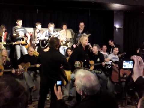 The Alarm - guitar masterclass the gathering 2012 01 28