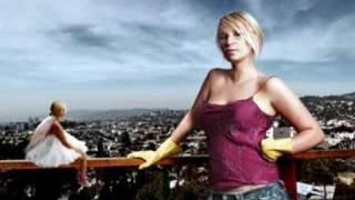 Sia Furler - The Bully BBC Live