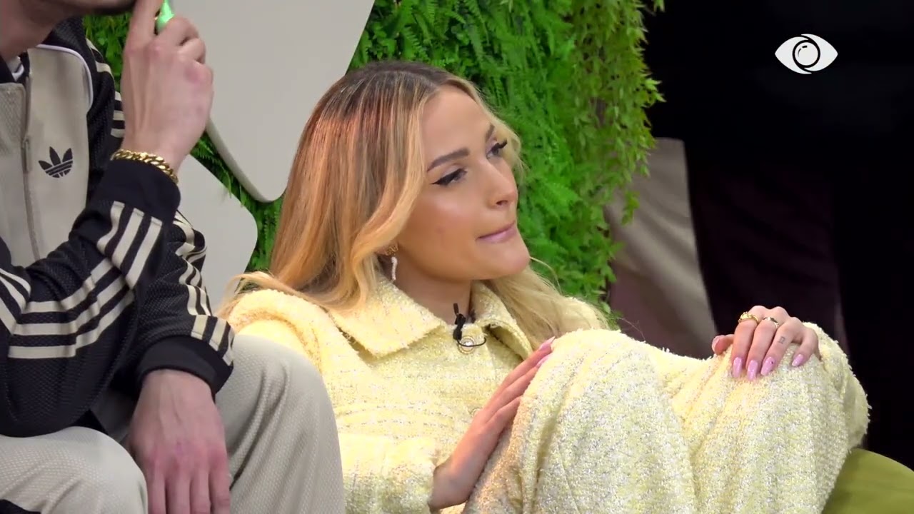 Ti nuk mund t'i bësh dhurata Mateos, sepse e ke kundërshtar në lojë/ Miri-Selin: Ti je lojtare...