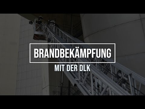 Brandbekämpfung mit der DLK 23/12