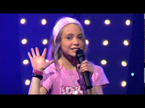 Jentegruppa Seven LITEN SØSTER Vokalist Mathea