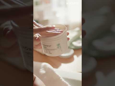 Clean ingredients for life's most sensitive skin.