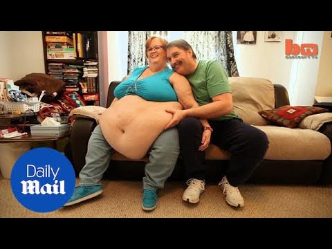 Super-sized model Gayla Neufeld used 8ft belly to find love - Daily Mail