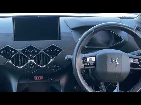 DS Automobiles DS 3 Crossback Performance Line  E- - Image 2