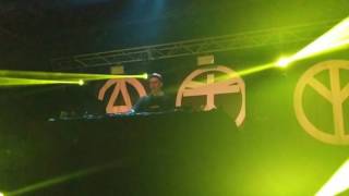 Boys Noize - Feist - My Moon My Man (Boys Noize Remix) (Live at Metro Theatre, 2017)