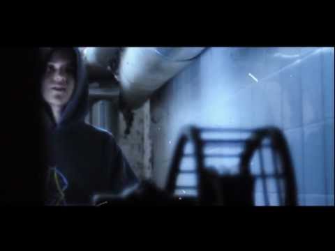 Poetika(Realen Aspekt) ft. Dvoen Somnez - Marioneta [Official Video]