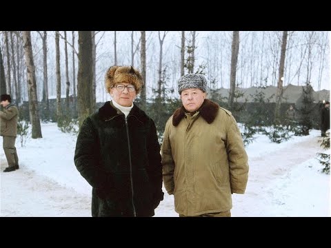 Doku Goodbye DDR - Mielke und die Freiheit [ 2/4 ] Doku HD