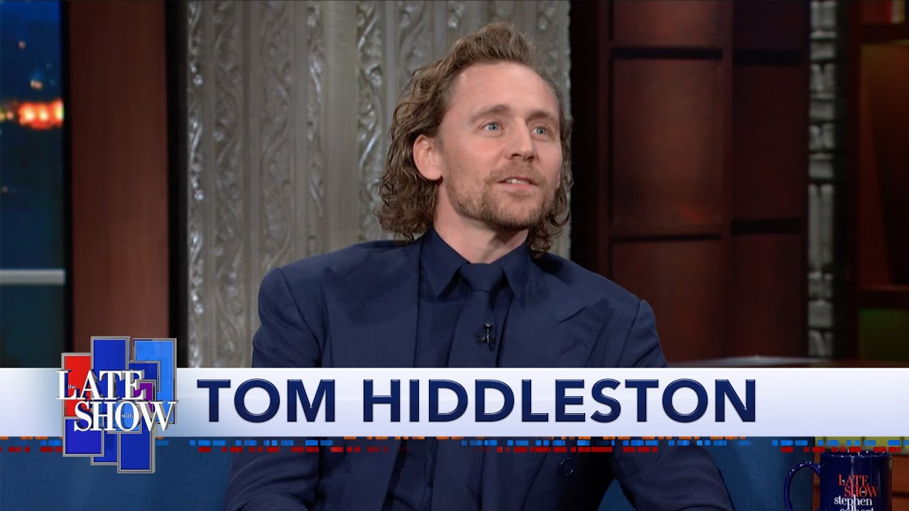 Tom Hiddleston Warms Up For His Broadway Show By Playing 'Big Booty' - YouTube