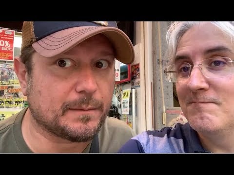 #Superpotato tour en #Akihabara: Máquinas retro de Nintendo ft. El Monaguillo -Frikidoctor en Japón