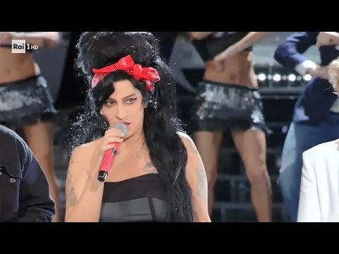 Amy Winehouse - Roberta Bonanno vince l'8^ puntata: "Back to black" - Tale e Quale Show 02/11/2018