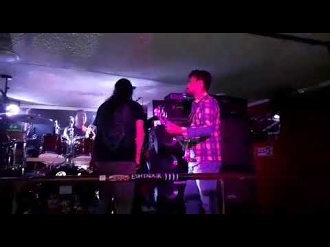 Jamming Around - Eye of the Tiger (Survivor) Live Cover